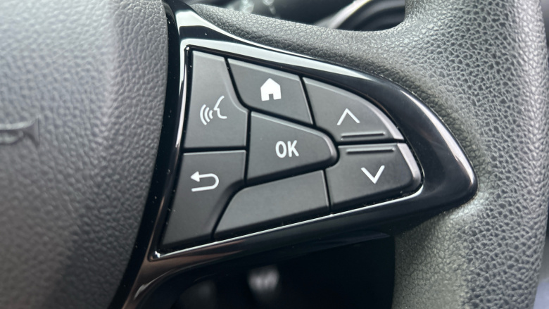 Dacia Sandero 1.0 TCe Essential 5dr Bi Fuel Hatchback